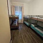 Central Stay Rooms Budapest Hostal