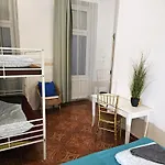 Central Stay Rooms Budapest *