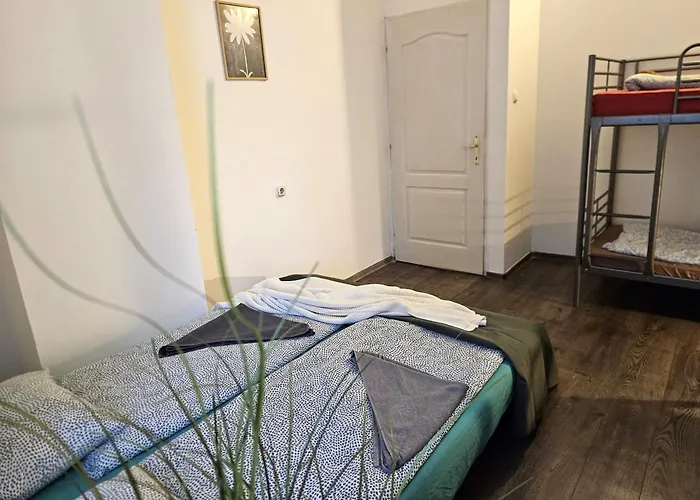 Central Stay Rooms Budapest Hostal