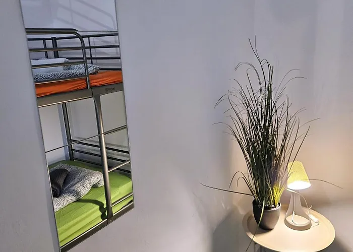Central Stay Rooms Budapest Hostal *