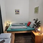 Central Stay Rooms Budapest 호스텔 *