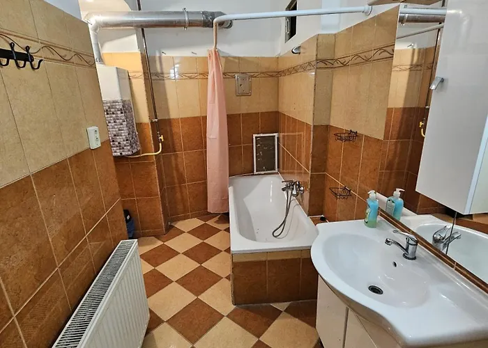 Central Stay Rooms Budapest Hostel